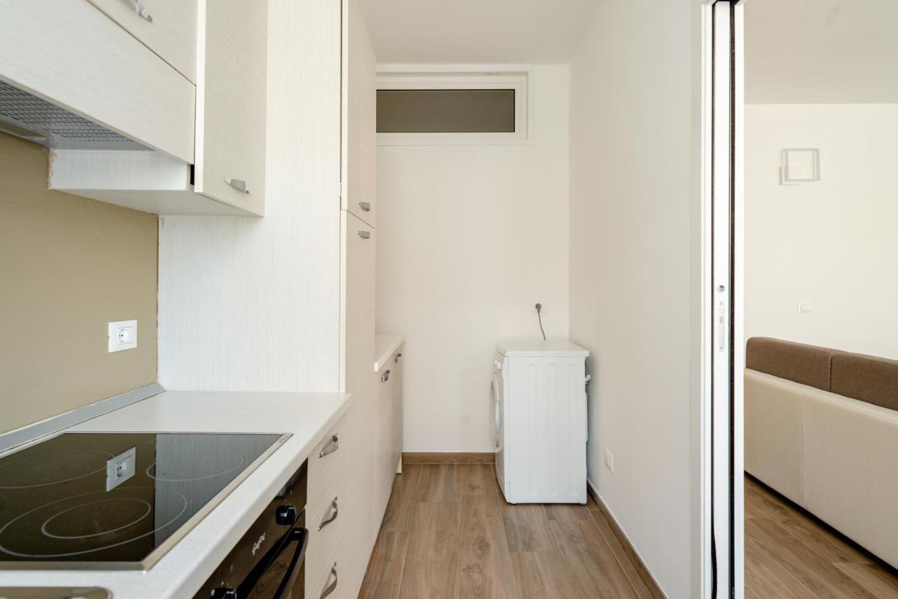 So&Mi Apartment Sirmione Luaran gambar