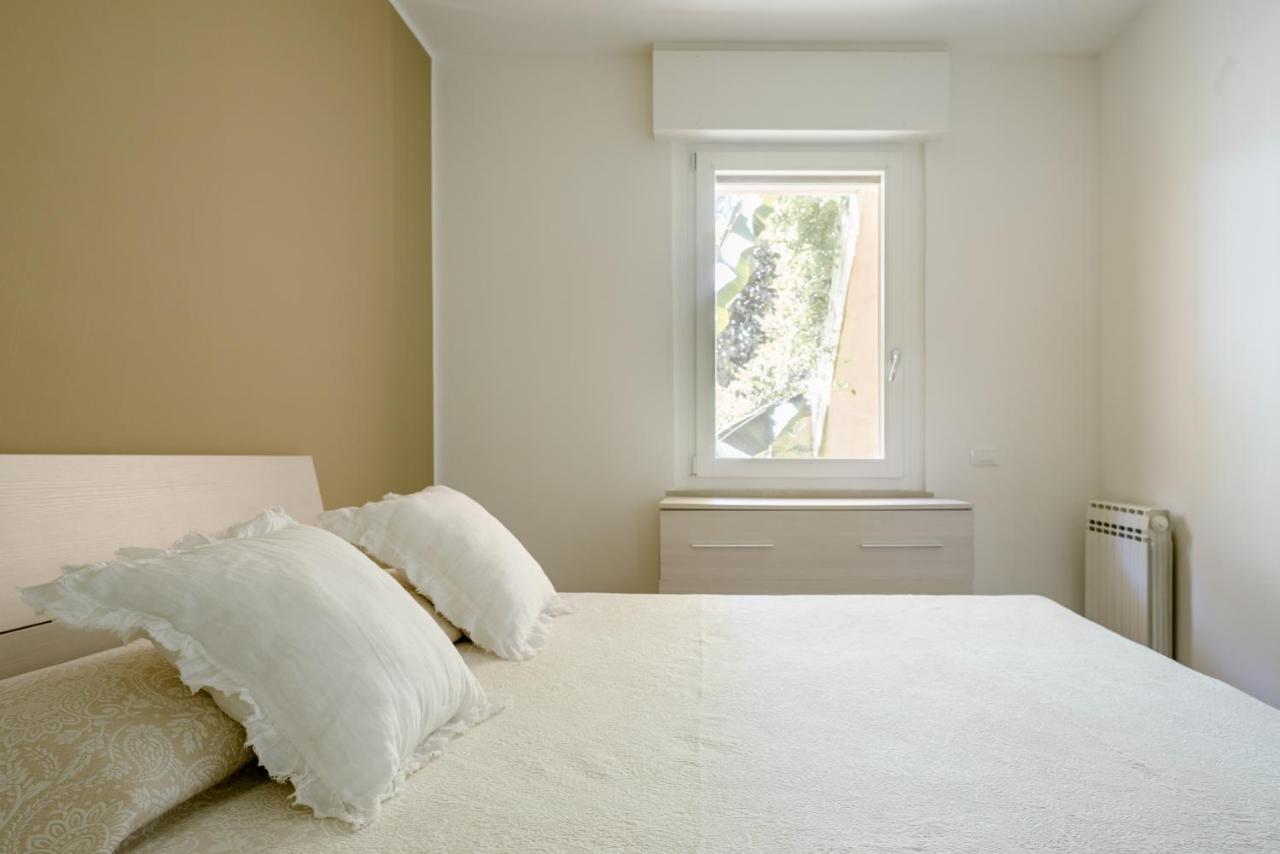So&Mi Apartment Sirmione Luaran gambar