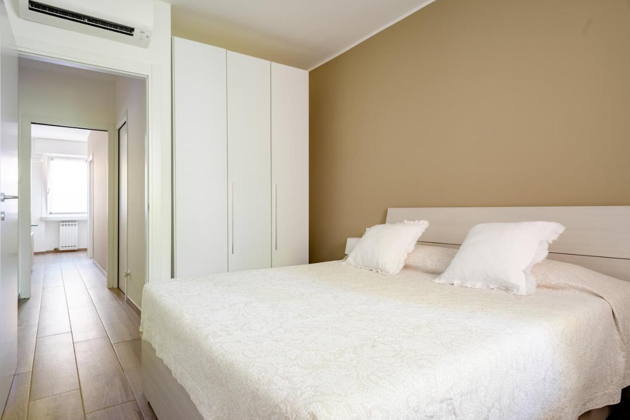 So&Mi Apartment Sirmione Luaran gambar