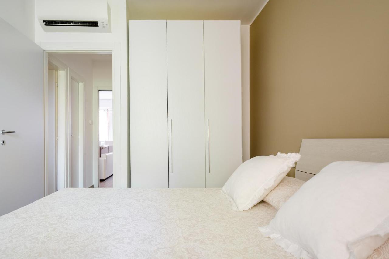 So&Mi Apartment Sirmione Luaran gambar